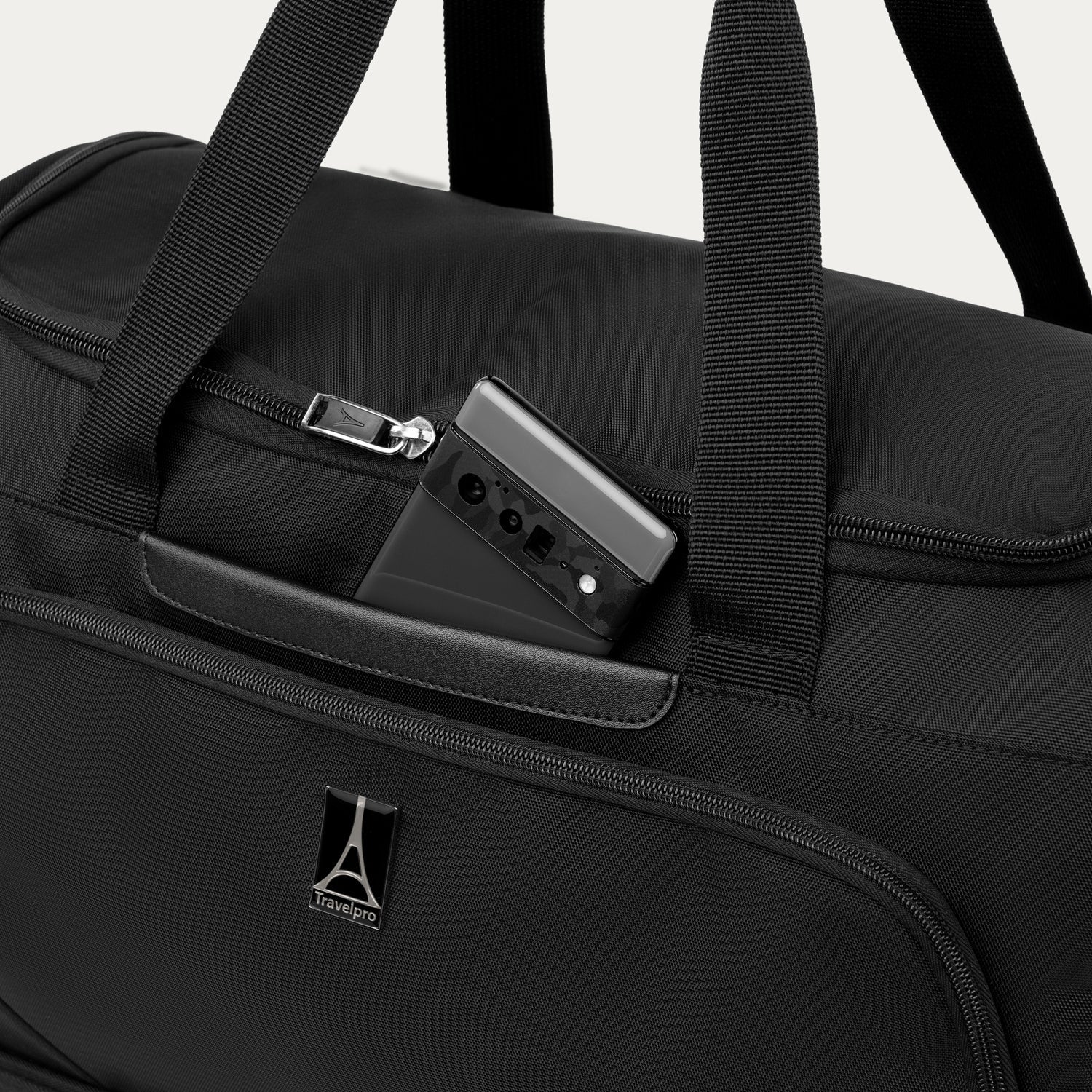TRAVELPRO MAXLITE 5 DROP-BOTTOM WEEKENDER