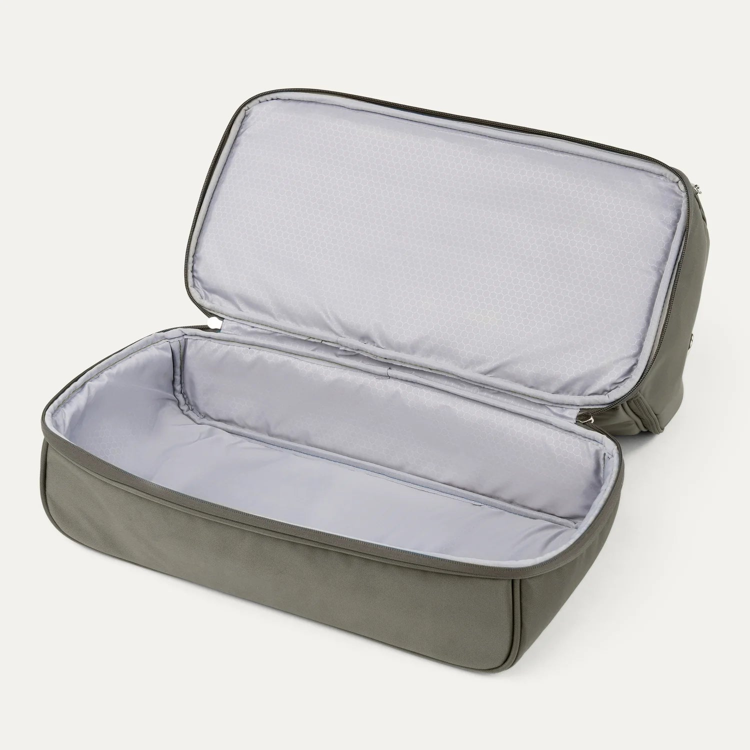 TRAVELPRO MAXLITE 5 DROP-BOTTOM WEEKENDER