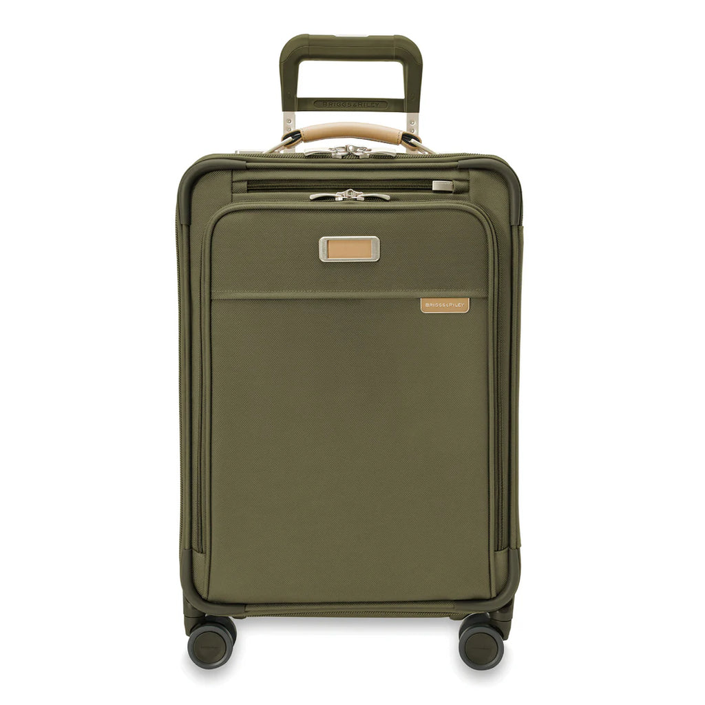 BRIGGS & RILEY Baseline Essentials 22" Carry-On Expandable Spinner
