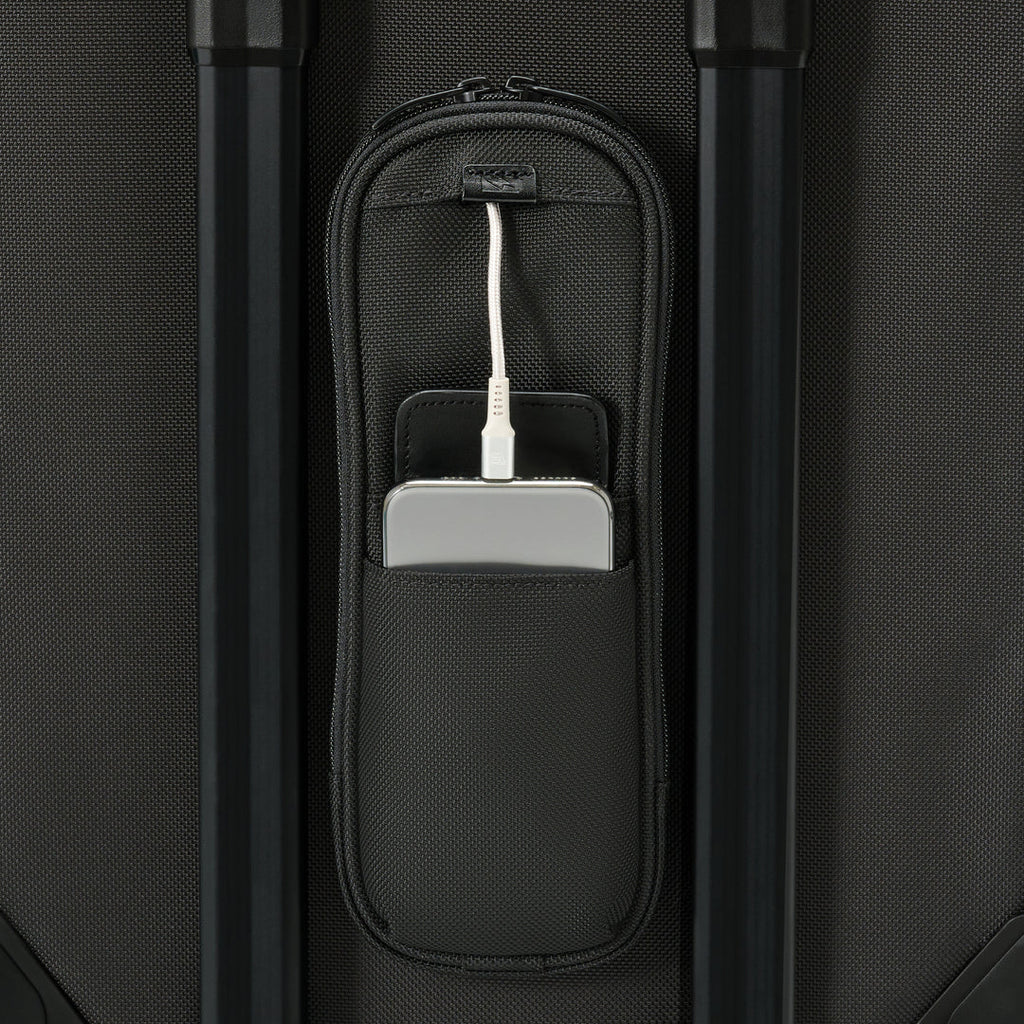 BRIGGS & RILEY Baseline Wide Carry-On Garment Spinner