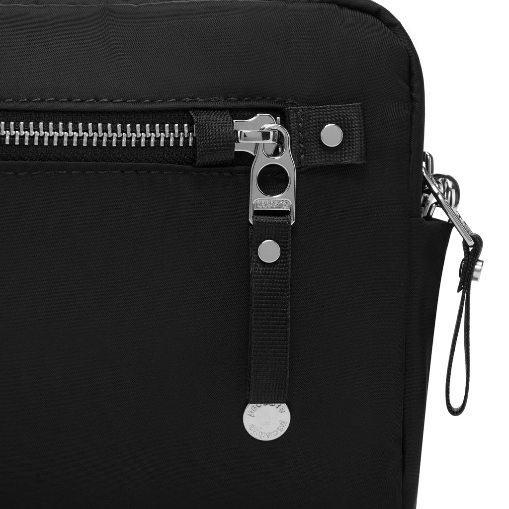 Pacsafe W Anti-Theft 3-in-1 Sling