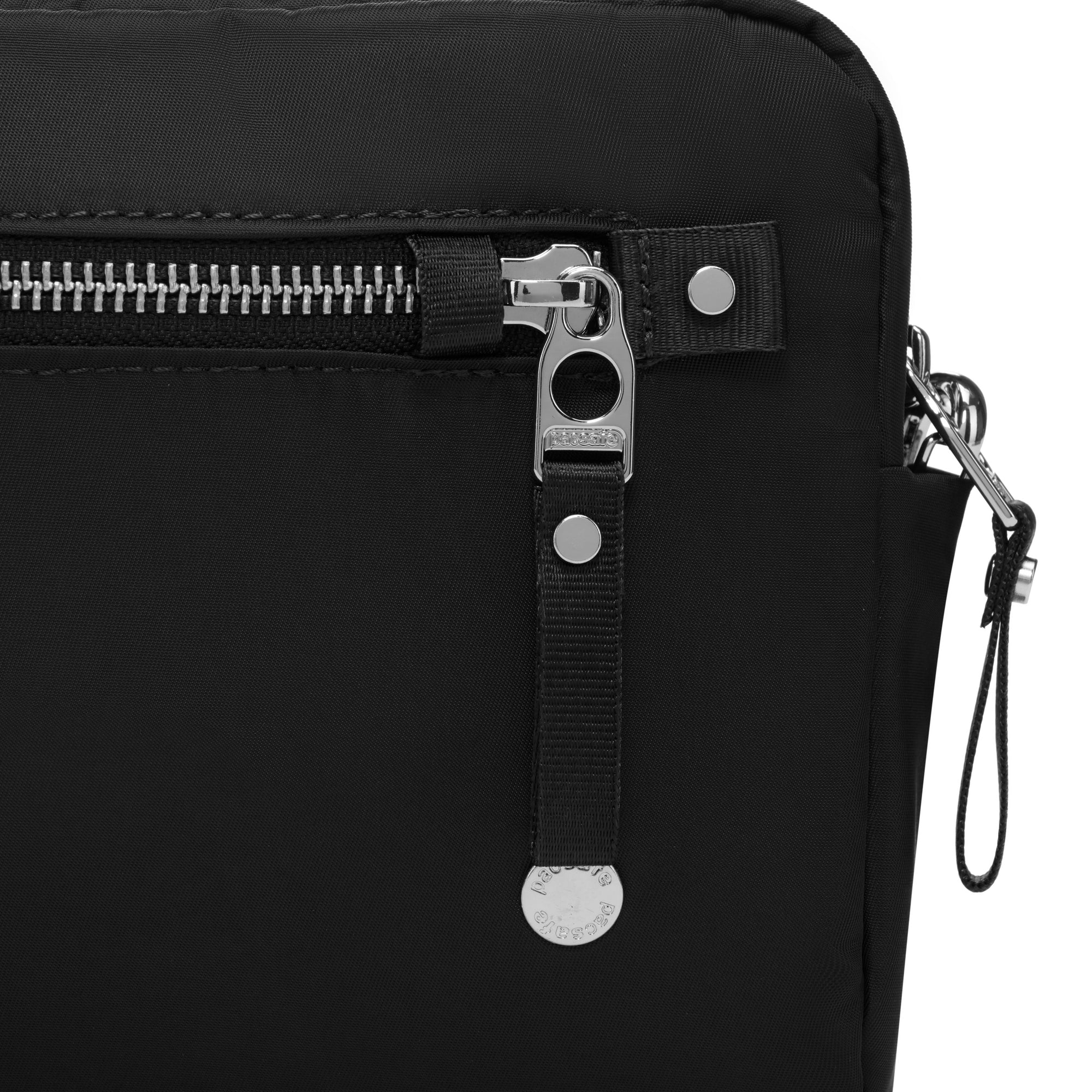 Pacsafe W Anti-Theft 3-in-1 Sling