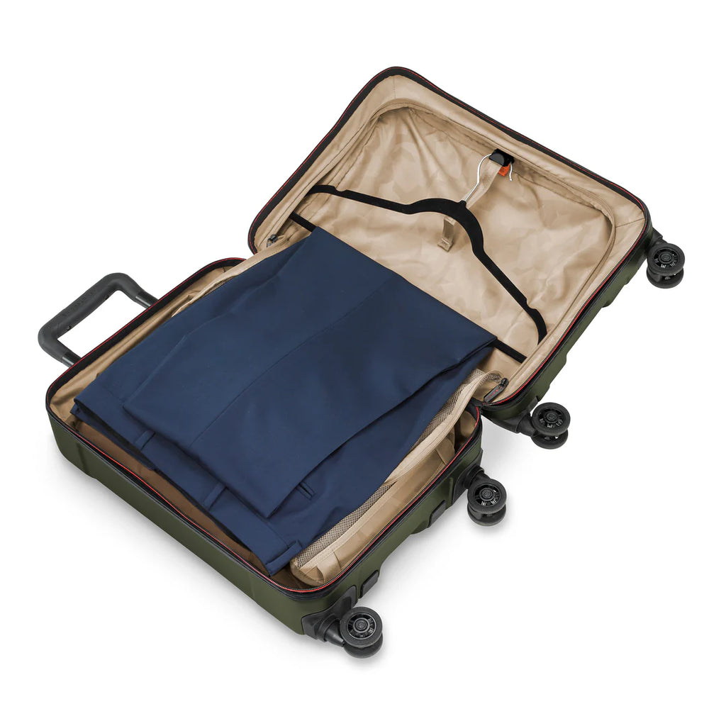 BRIGGS & RILEY Torq 21" Carry-On Spinner