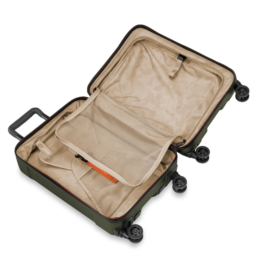 BRIGGS & RILEY Torq 21" Carry-On Spinner