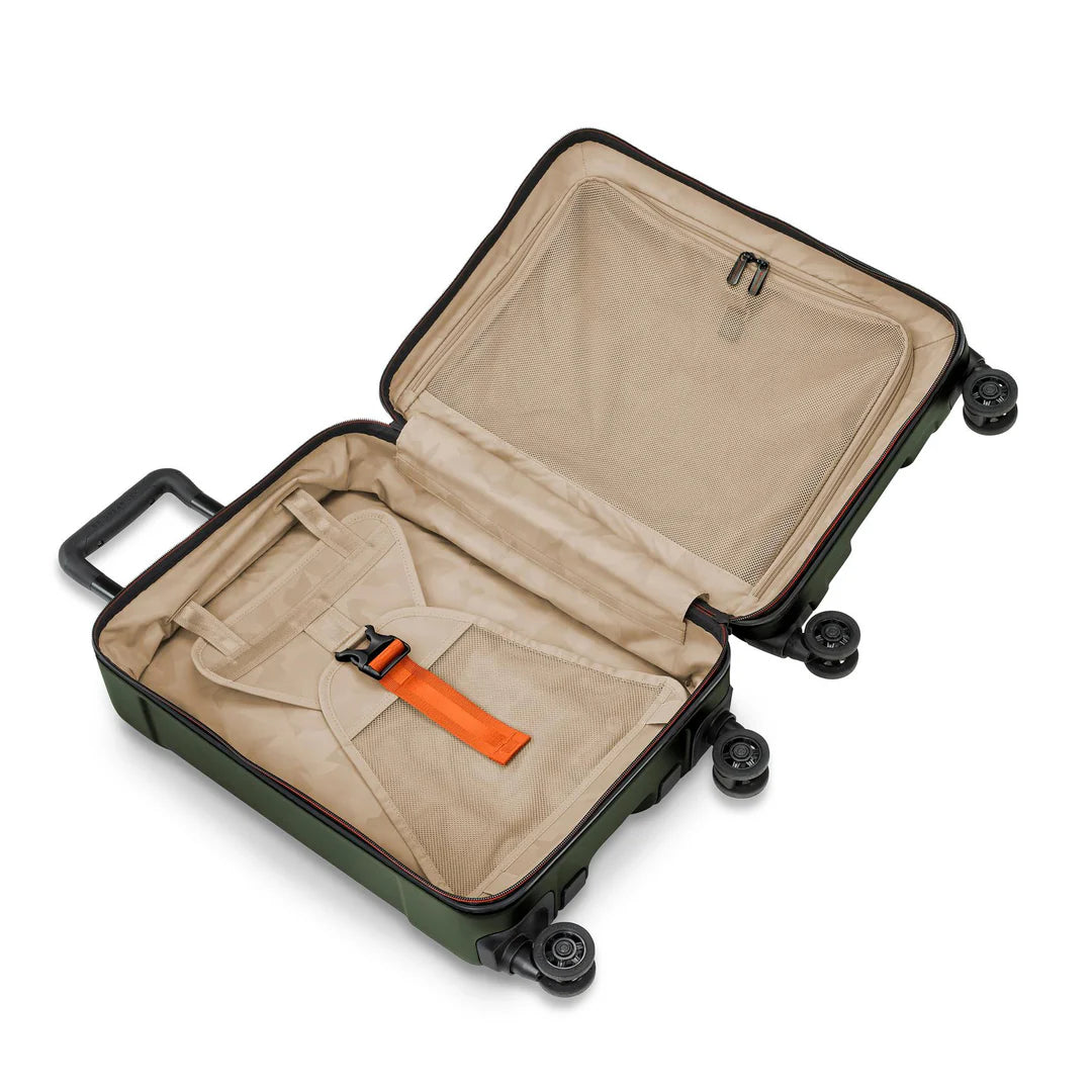 BRIGGS & RILEY Torq Domestic 22" Carry-On Spinner