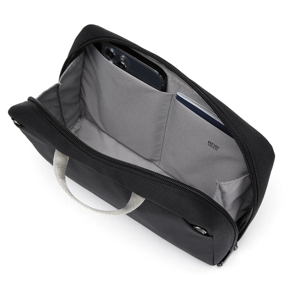 Pacsafe RFIDsafe RFID Blocking Gear Pouch