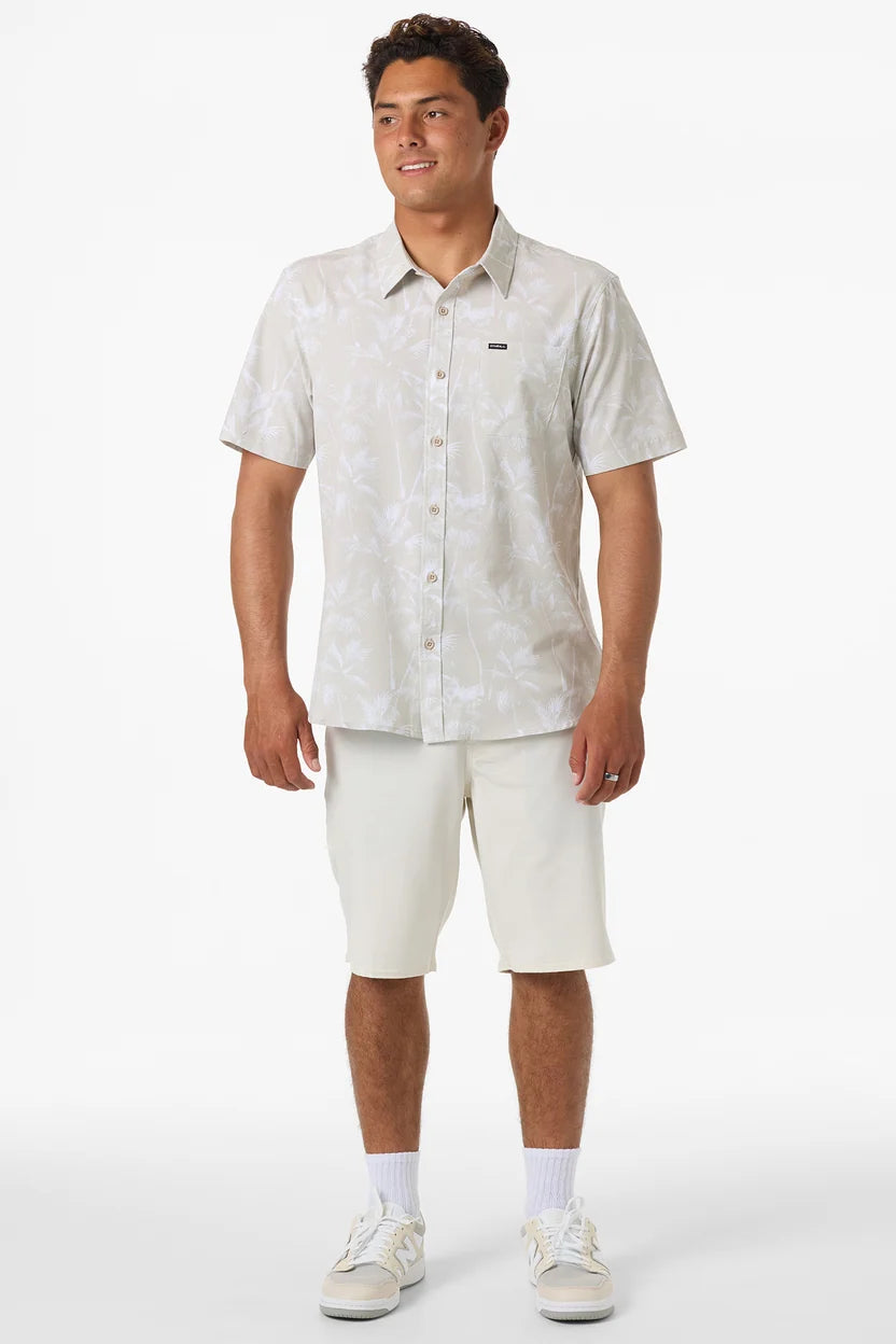 O'Neill UPF SLUB RELAXED SHORT SLEEVE WOVEN SHIRT LGT Khaki 2