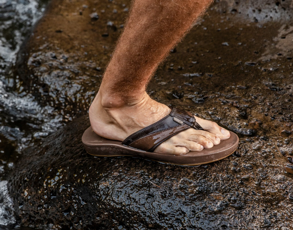 Sanuk Mens Cosmic Seas Mesh Sandal Brown