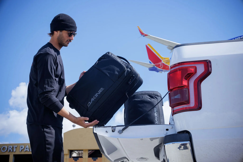 Dakine Split Carry On Roller Bag 42L